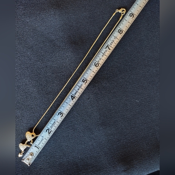 Vintage Avon Gold And Rhinestone Heart Pendant Necklace - Picture 7 of 7